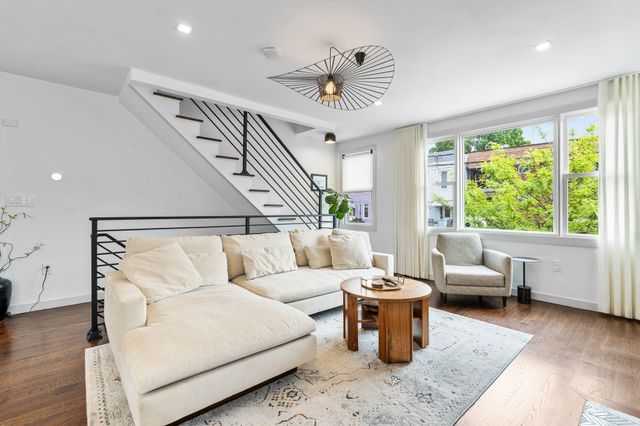 29 PROSPECT ST, Jc, Heights, NJ 07307