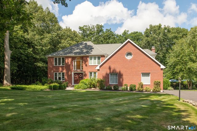 127 Kingswood Drive, Naugatuck, CT 06770