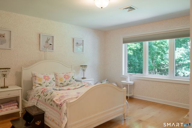 127 Kingswood Drive, Naugatuck, CT 06770