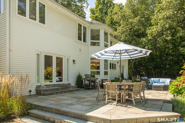 127 Kingswood Drive, Naugatuck, CT 06770