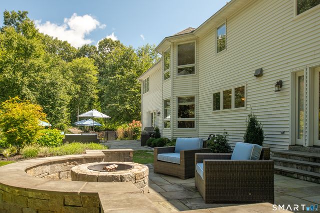 127 Kingswood Drive, Naugatuck, CT 06770