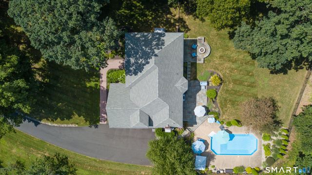127 Kingswood Drive, Naugatuck, CT 06770