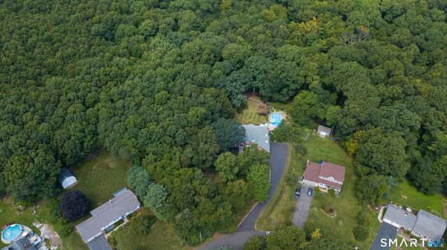 127 Kingswood Drive, Naugatuck, CT 06770
