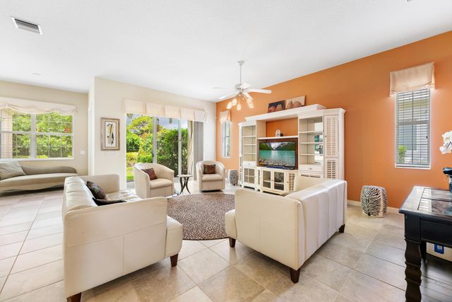 326 Caravelle Drive, Jupiter, FL 33458