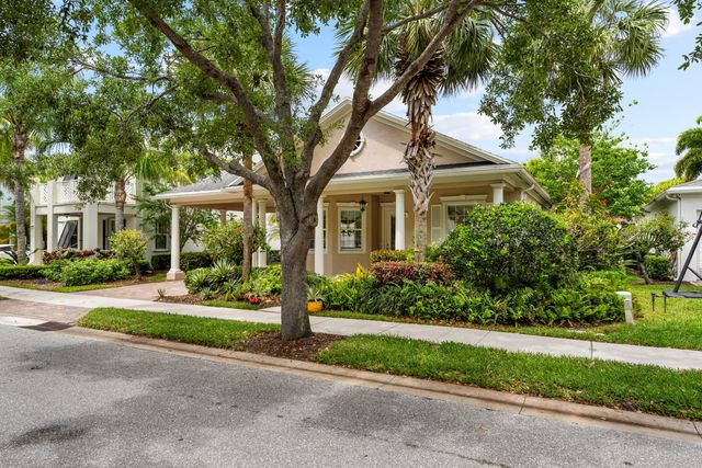 326 Caravelle Drive, Jupiter, FL 33458