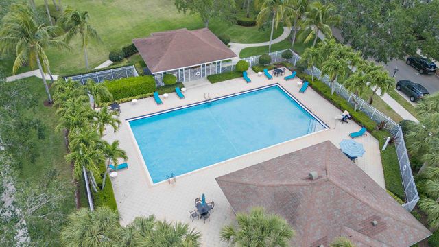 326 Caravelle Drive, Jupiter, FL 33458
