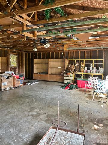 208 E Main Street, Cleveland, NC 27013