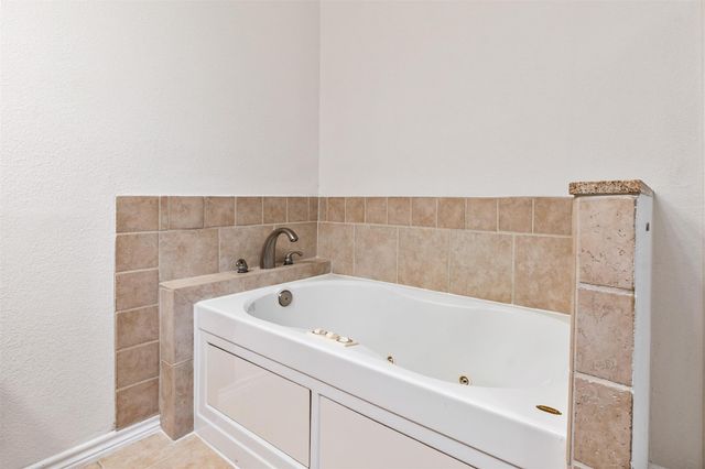 3219 Chippers Crossing, Montgomery, TX 77356