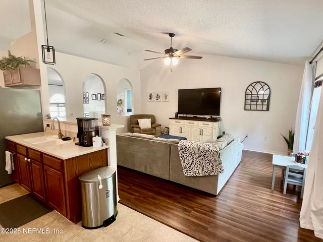 75245 FERN CREEK Drive, Yulee, FL 32097