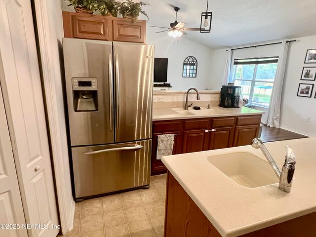 75245 FERN CREEK Drive, Yulee, FL 32097