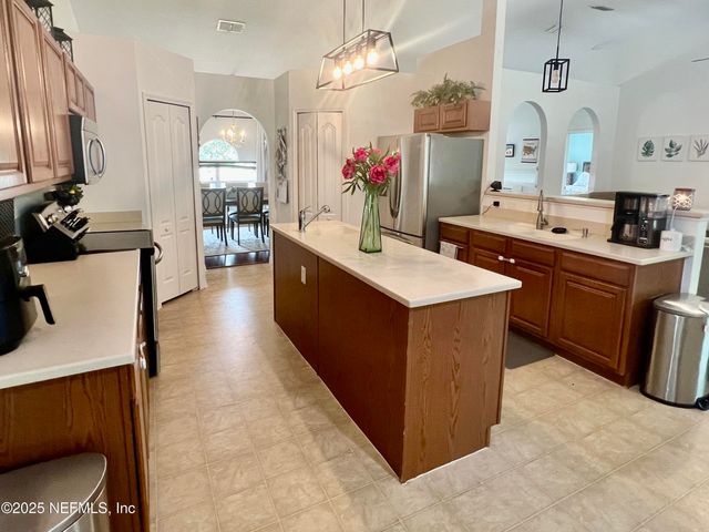 75245 FERN CREEK Drive, Yulee, FL 32097