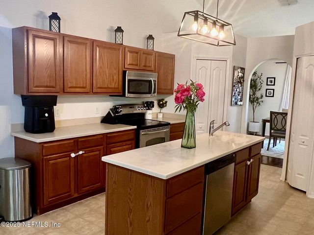 75245 FERN CREEK Drive, Yulee, FL 32097