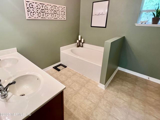 75245 FERN CREEK Drive, Yulee, FL 32097