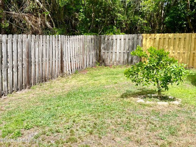 75245 FERN CREEK Drive, Yulee, FL 32097