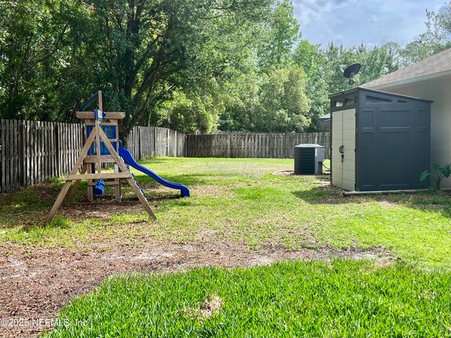 75245 FERN CREEK Drive, Yulee, FL 32097
