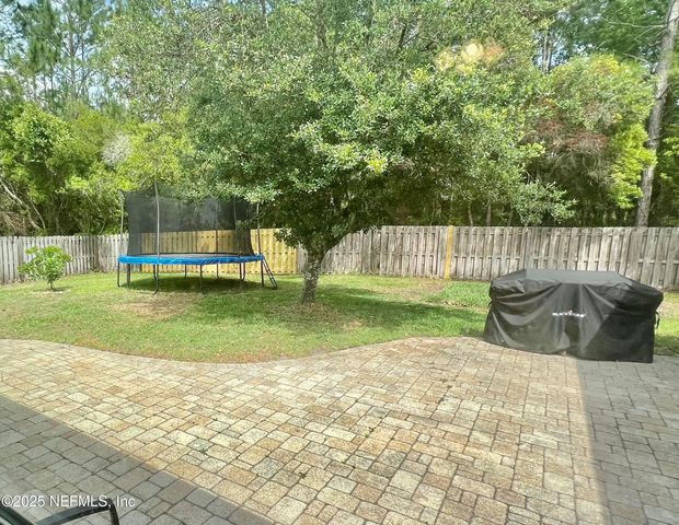 75245 FERN CREEK Drive, Yulee, FL 32097