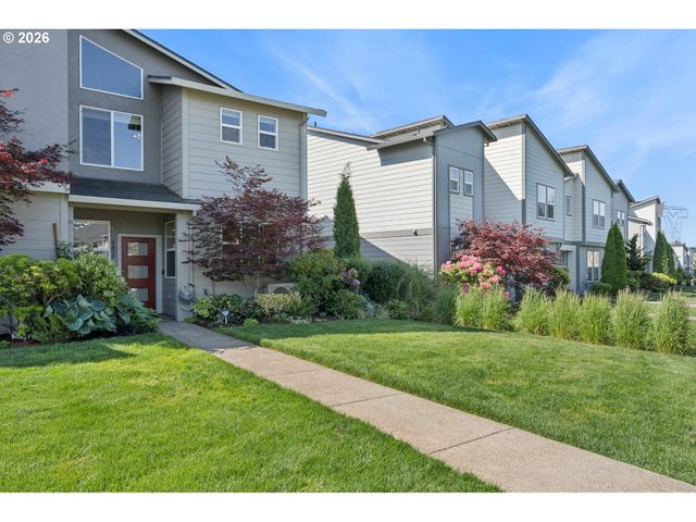 8070 Se BUTTERNUT CREEK Pkwy, Hillsboro, OR 97123