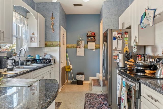 22032 FELTON AVENUE, Port Charlotte, FL 33952