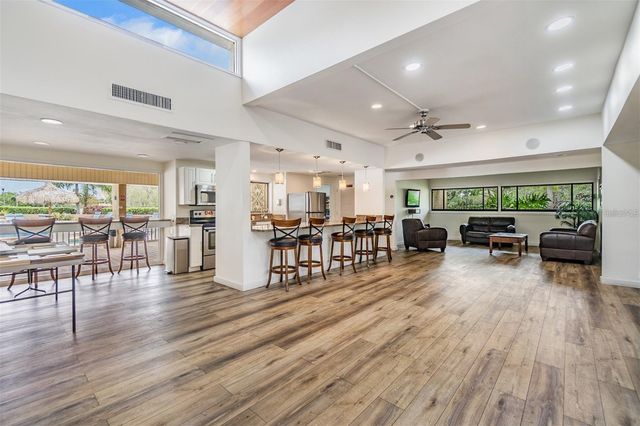 2614 COVE CAY DRIVE 108, Clearwater, FL 33760