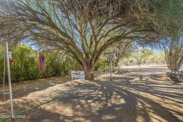 434 S Abrego Drive, Green Valley, AZ 85614