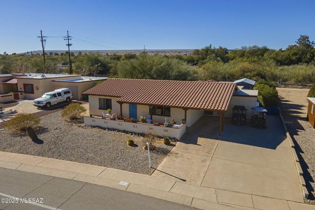 434 S Abrego Drive, Green Valley, AZ 85614