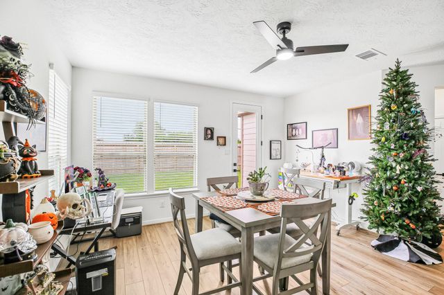 1717 Vista Luna Drive, Texas City, TX 77591