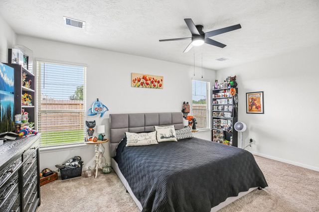 1717 Vista Luna Drive, Texas City, TX 77591