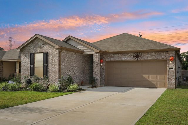 1717 Vista Luna Drive, Texas City, TX 77591