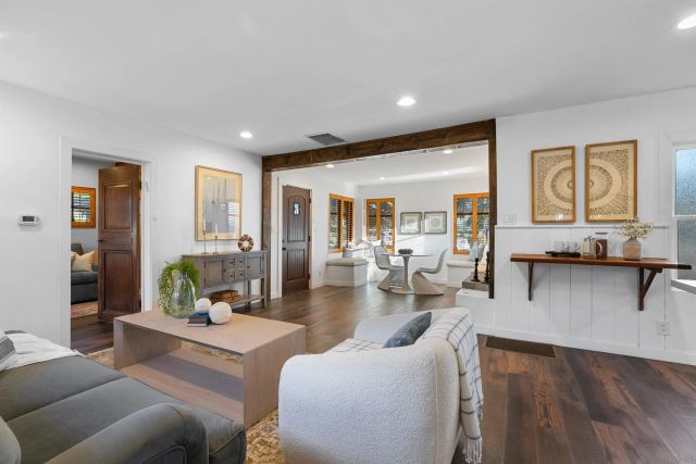 1018 Johnson Ave, San Diego, CA 92103