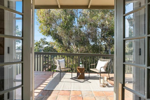 1018 Johnson Ave, San Diego, CA 92103