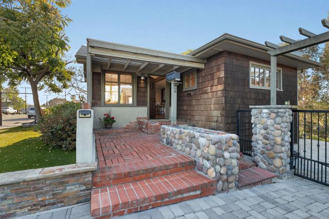 1018 Johnson Ave, San Diego, CA 92103