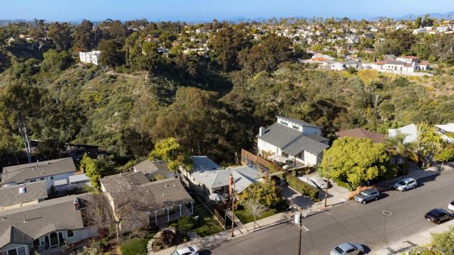 1018 Johnson Ave, San Diego, CA 92103