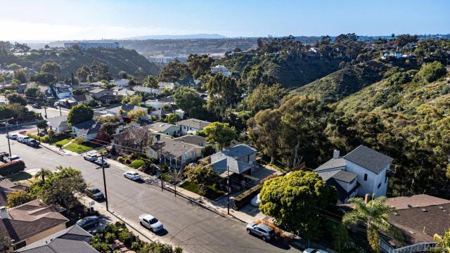 1018 Johnson Ave, San Diego, CA 92103