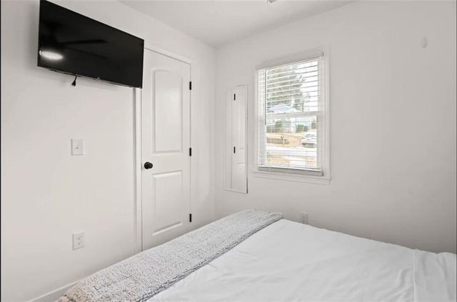 251 Aurora Avenue NW, Atlanta, GA 30314