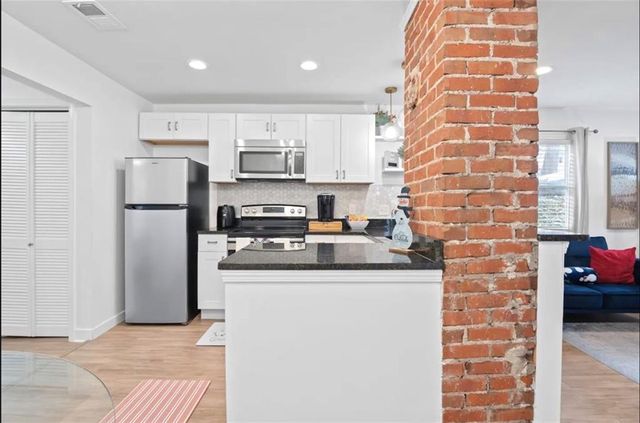 251 Aurora Avenue NW, Atlanta, GA 30314