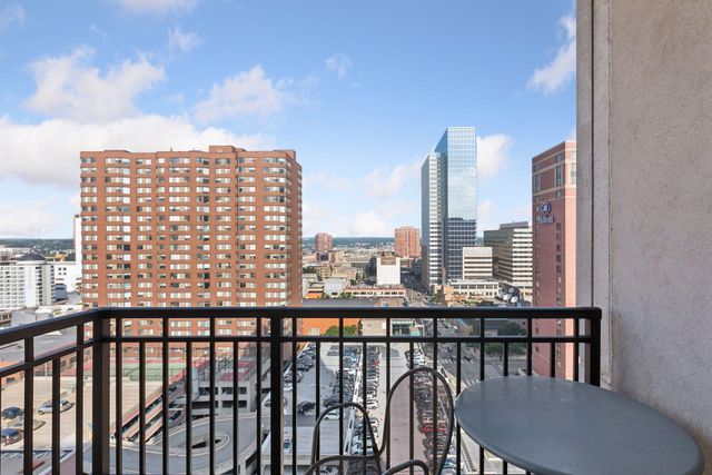 201 S 11th St 1700, Minneapolis, MN 55403