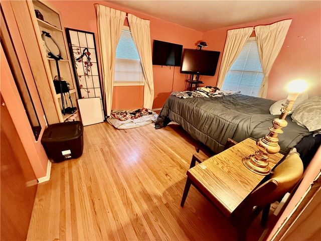 27 Bright Oaks Circle, Chili, NY 14624