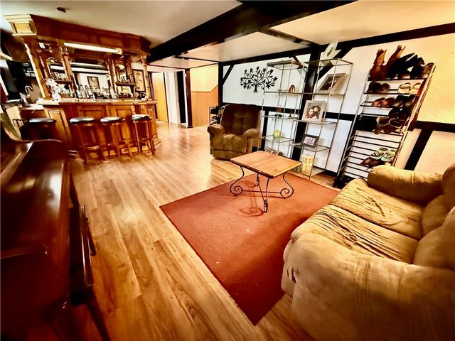 27 Bright Oaks Circle, Chili, NY 14624