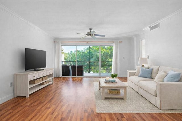 1811 SW Palm City Road A202, Stuart, FL 34994