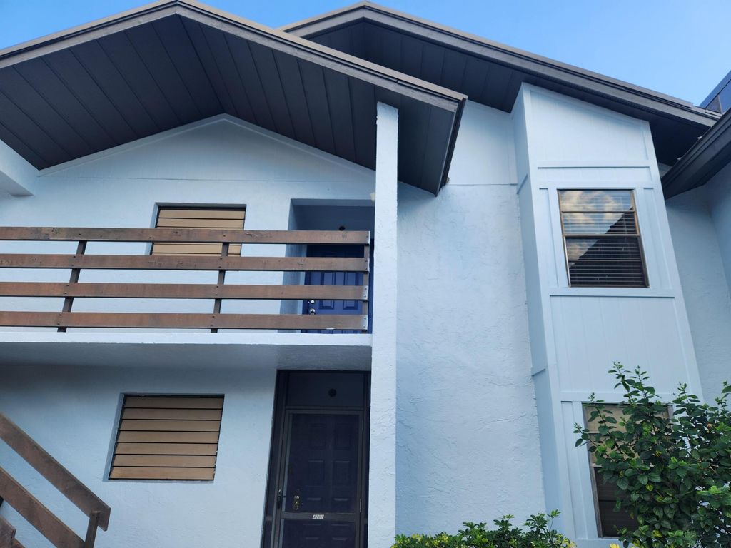 1811 SW Palm City Road A202, Stuart, FL 34994