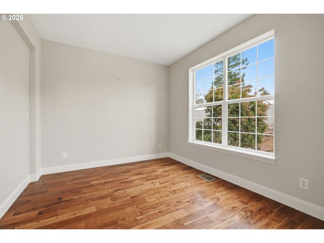 4771 CHATHAM St Se, Salem, OR 97302