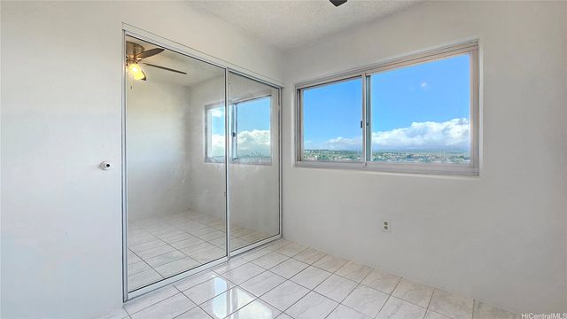 94-302 Paiwa Street 902, Waipahu, HI 96797