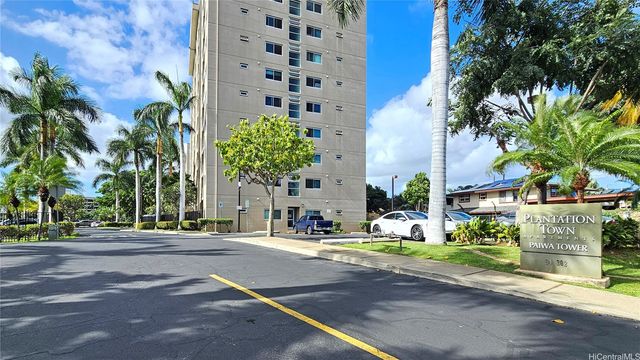 94-302 Paiwa Street 902, Waipahu, HI 96797