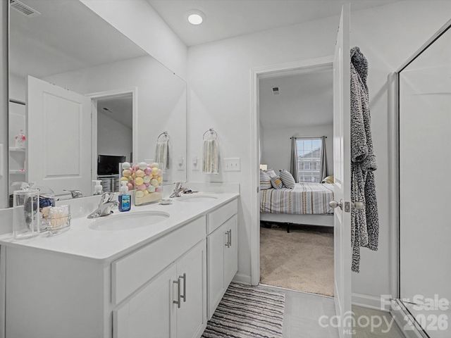 1718 Gaston Mountain Drive, Dallas, NC 28034