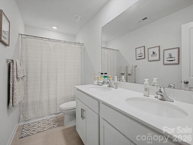 1718 Gaston Mountain Drive, Dallas, NC 28034