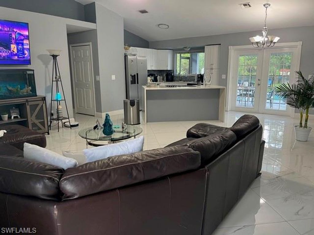 602 8th AVE, LEHIGH ACRES, FL 33972 — photo 2