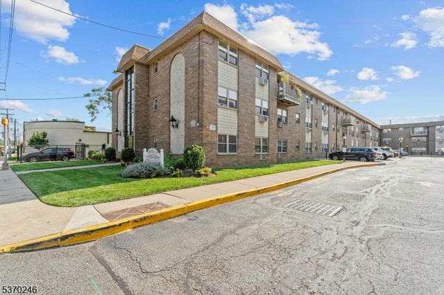199 Bergen Turnpike 2L 2L, Ridgefield Park Village, NJ 07660