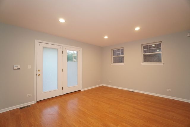 1103 N Crosby Street A, Chicago, IL 60610