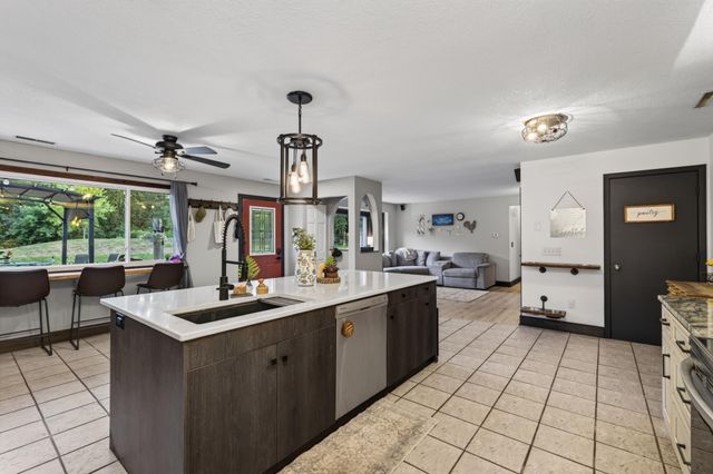 4705 170th Lane NE, Ham Lake, MN 55304
