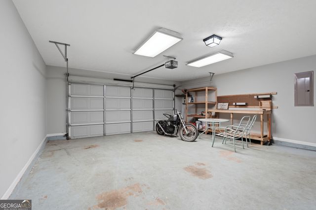 2125 Kirkland Drive, Statham, GA 30666